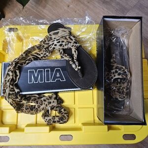 MIA sz. 9 Drina Leapord Print Wrap Sandals NIB